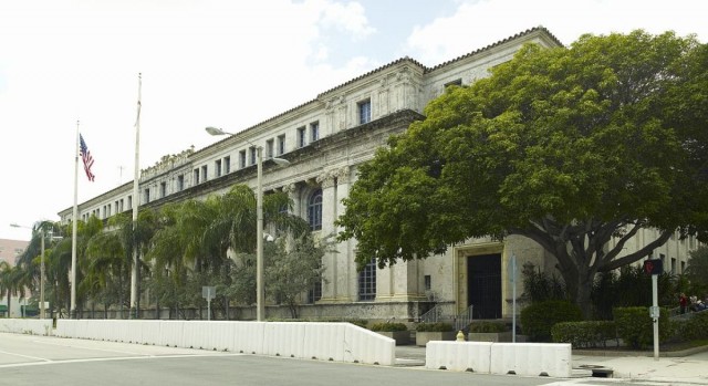 The David W. Dyer Courthouse in Miami. An elegant building in the process of slow deterioration. (Photo: Carol M. Highsmith, courtesy of the Library of Congress)